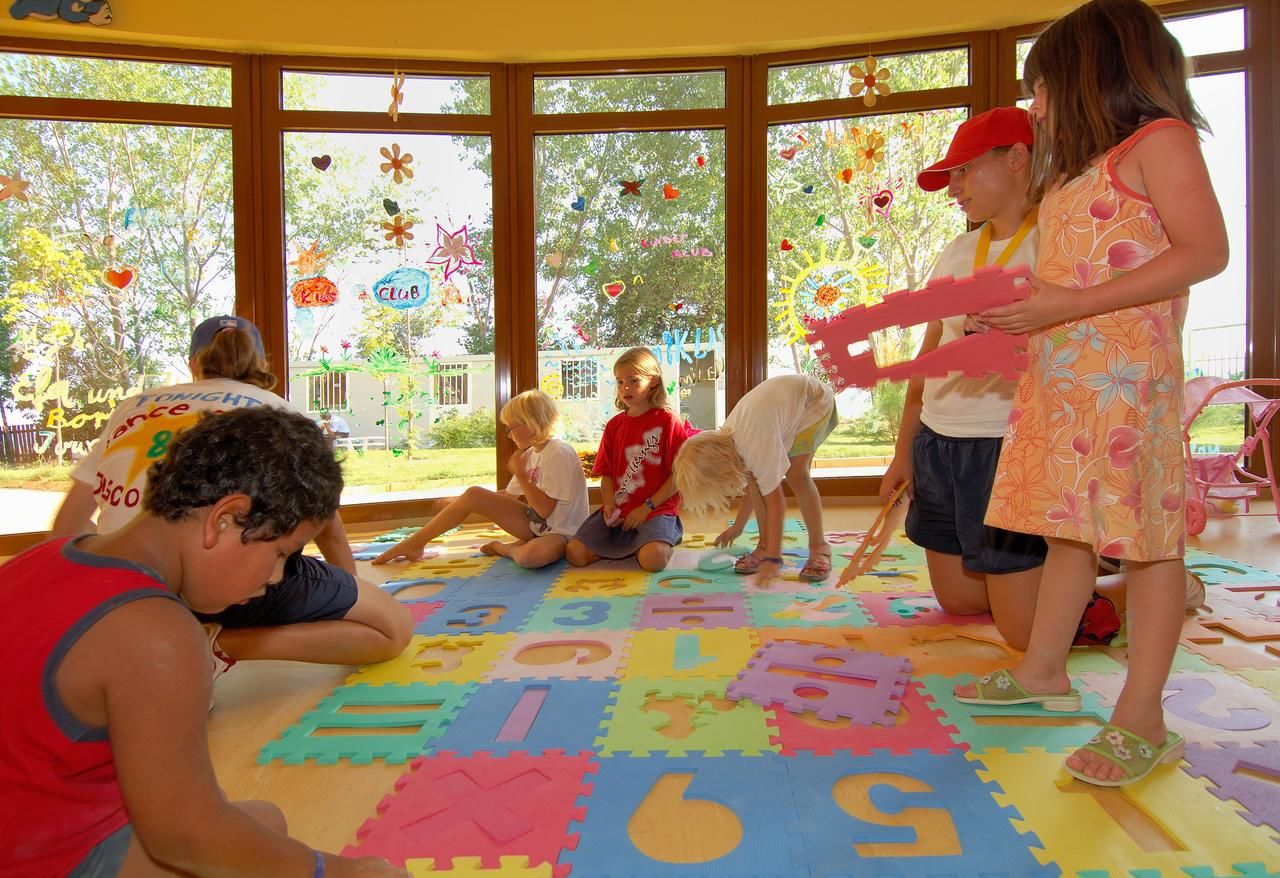 Курортные отели Sol Nessebar Palace Resort & Aquapark - All inclusive Несебр-40